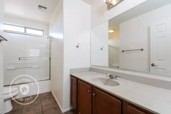 Sahuarita, AZ 85629,479 E Placita Lezna