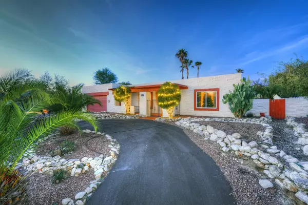 7921 E Presidio Road, Tucson, AZ 85750