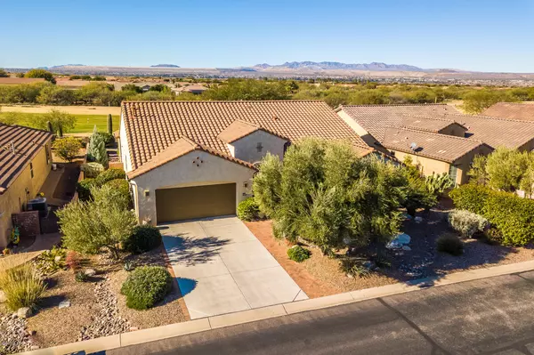 2556 E Glen Canyon Road, Green Valley, AZ 85614