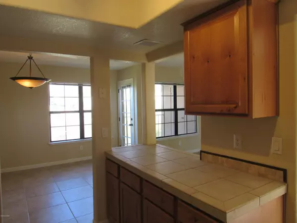 Tucson, AZ 85718,6651 N Campbell Avenue #269