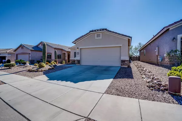 1349 W Camino Buenos Aires, Sahuarita, AZ 85629