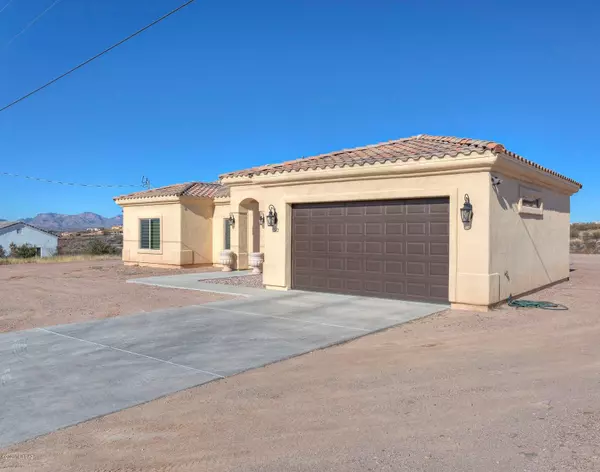 382 Camino Brizza Bonnel, Rio Rico, AZ 85648