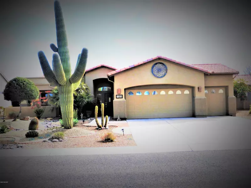 1372 N Sun Catcher Way, Green Valley, AZ 85614