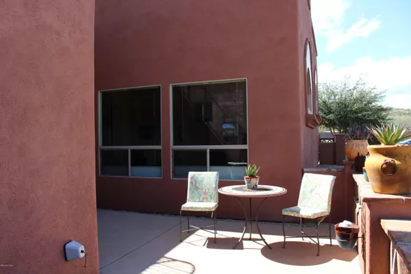 Tubac, AZ 85646,1302 Golden Gate