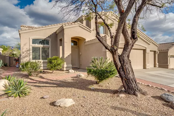 351 W Sacaton Canyon Drive, Oro Valley, AZ 85755