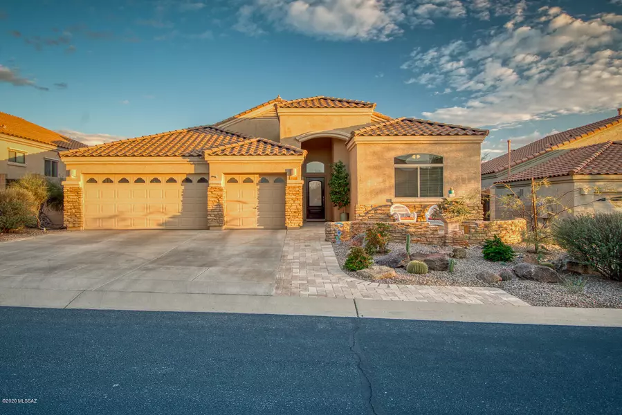 4923 W New Shadow Way, Marana, AZ 85658