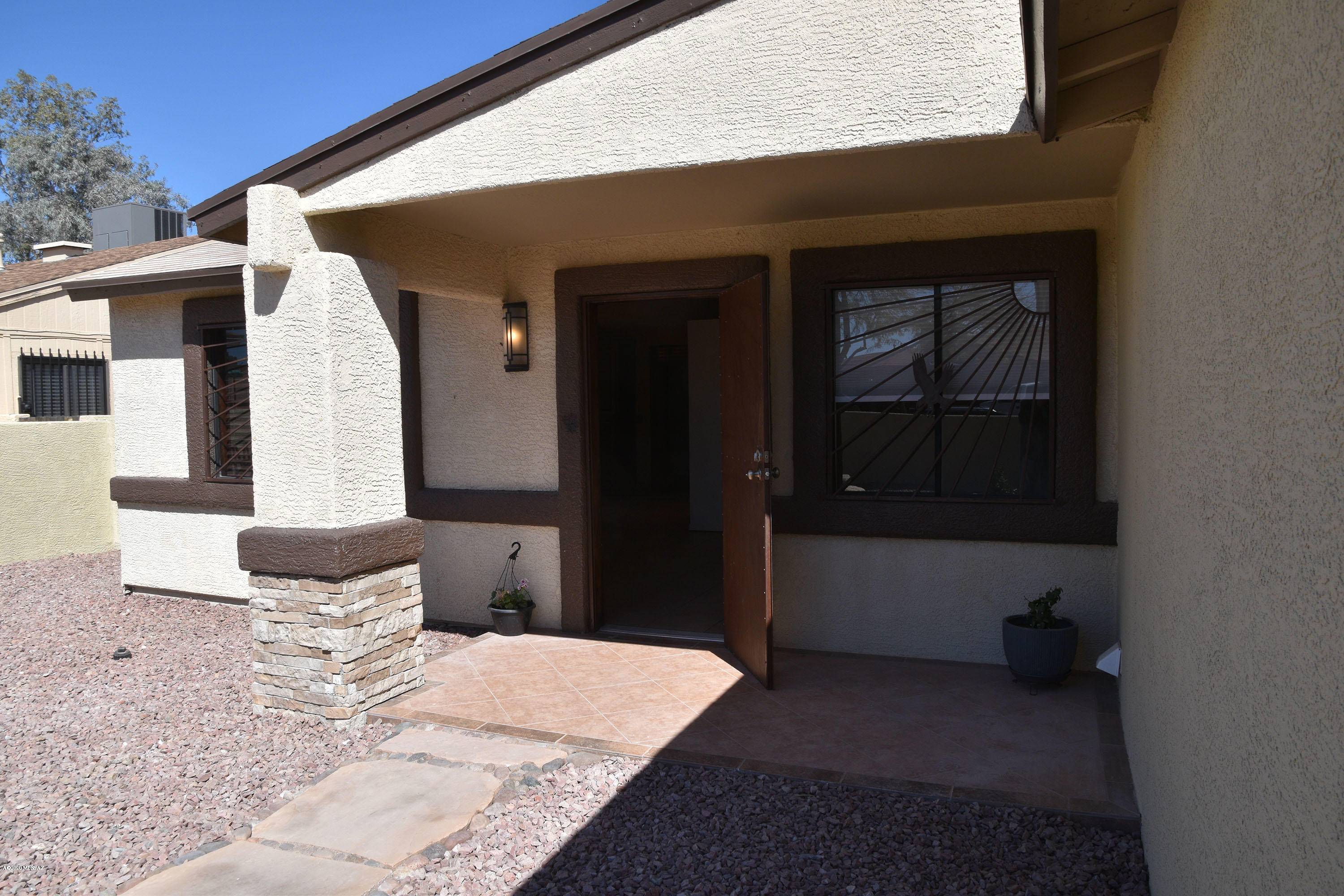 Tucson, AZ 85746,6185 S Birchwood Drive