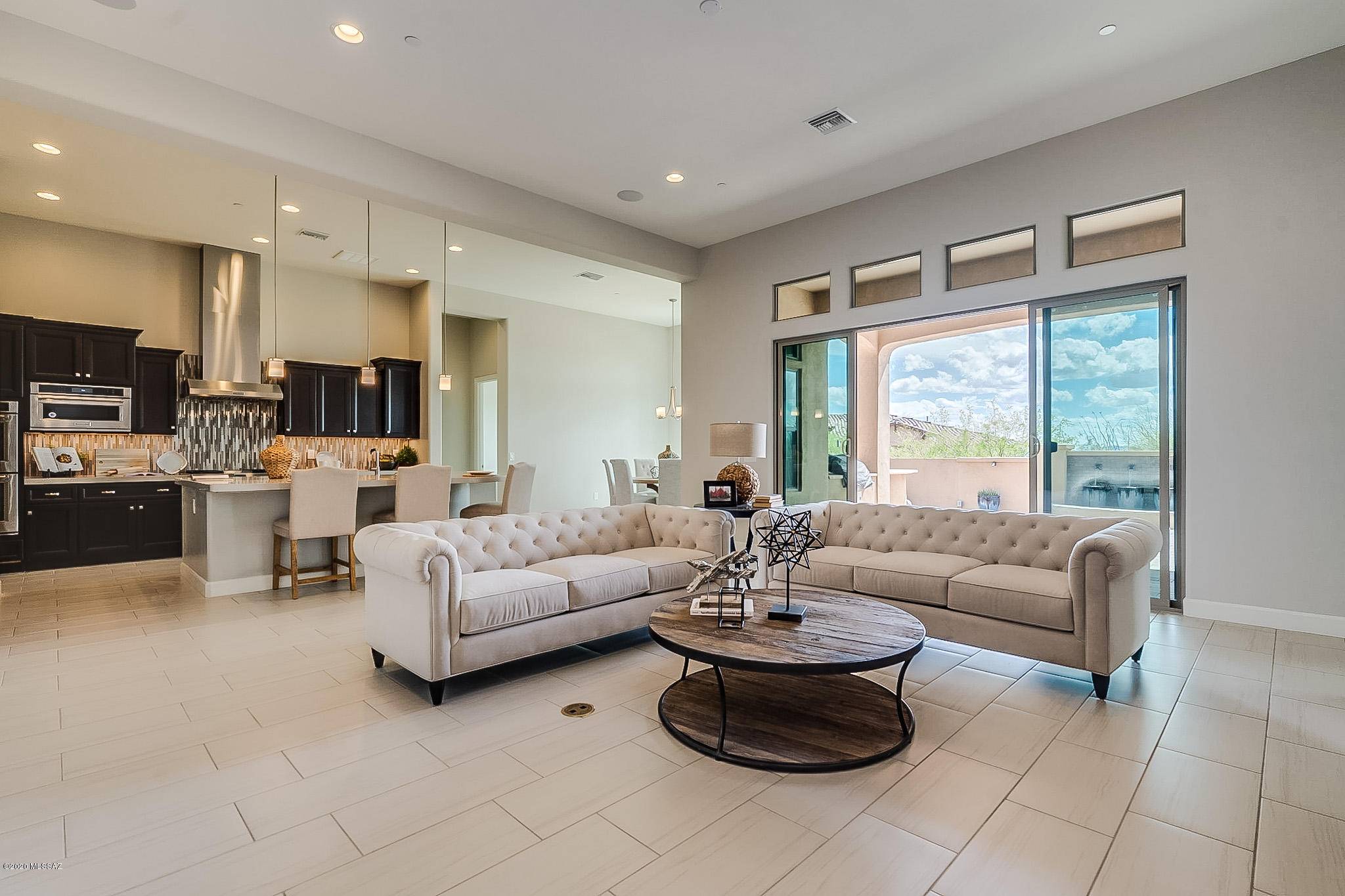 Oro Valley, AZ 85755,465 W Echo Point Place