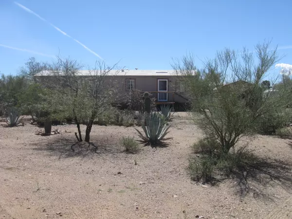 7045 W Bopp Road, Tucson, AZ 85735