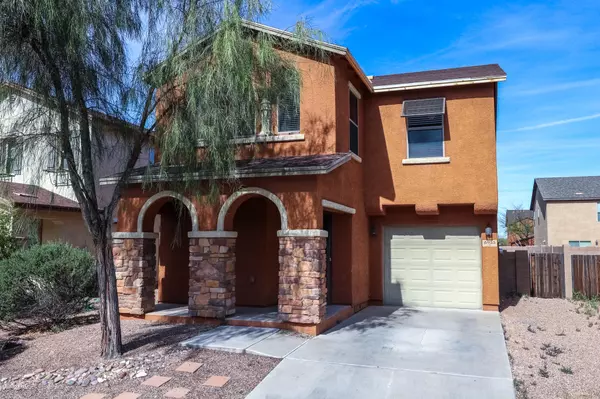 6955 S Blueeyes Drive, Tucson, AZ 85756