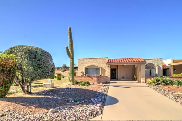 1446 W Via De Roma, Green Valley, AZ 85622