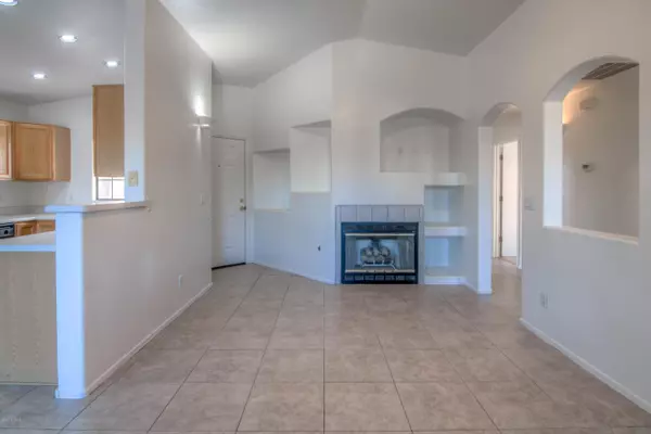 Tucson, AZ 85743,6564 W Hassayampa Place