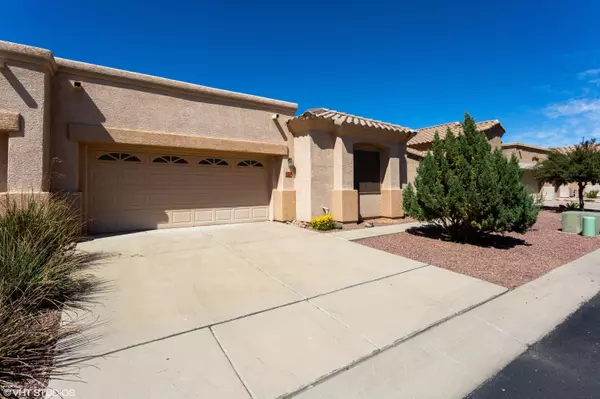 669 N Cedar Bend Avenue, Green Valley, AZ 85614