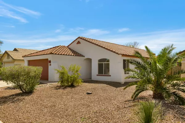 7927 W Sacramento Hill Drive, Tucson, AZ 85743