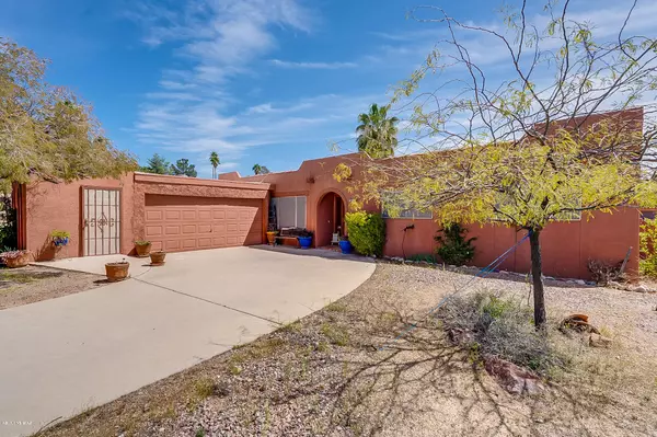 7321 N Iron Bell Place, Tucson, AZ 85741