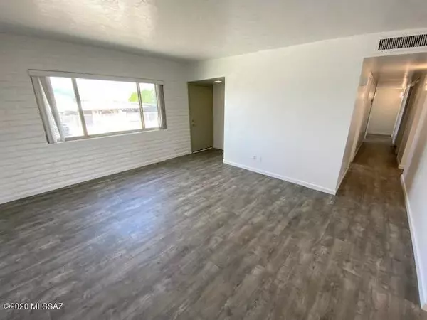 Tucson, AZ 85710,9312 E Trail Ridge Place