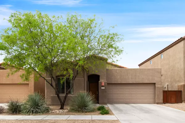 5489 N Quiet Dream Avenue, Tucson, AZ 85741