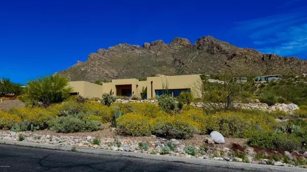 Oro Valley, AZ 85704,8802 N Riviera Drive