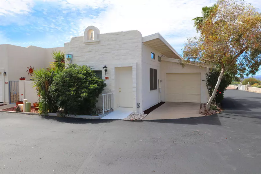 6185 W Greystone Loop, Tucson, AZ 85713