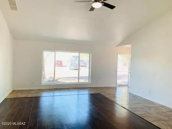 Tucson, AZ 85730,10448 E Overland Ridge