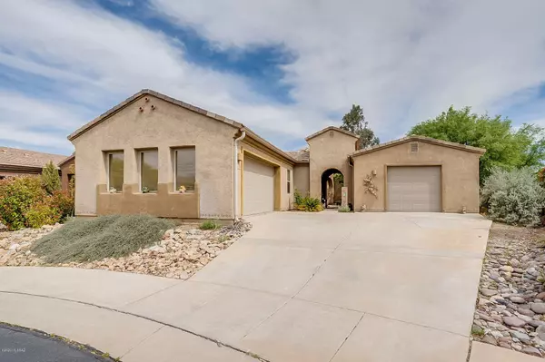 1745 W Placita Canoa Azul, Green Valley, AZ 85622