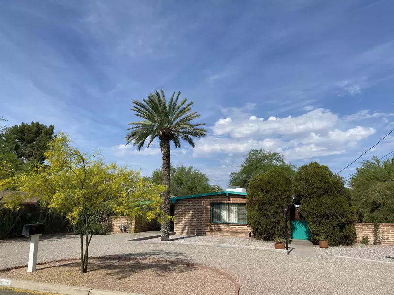 2155 N Rita Avenue, Tucson, AZ 85716