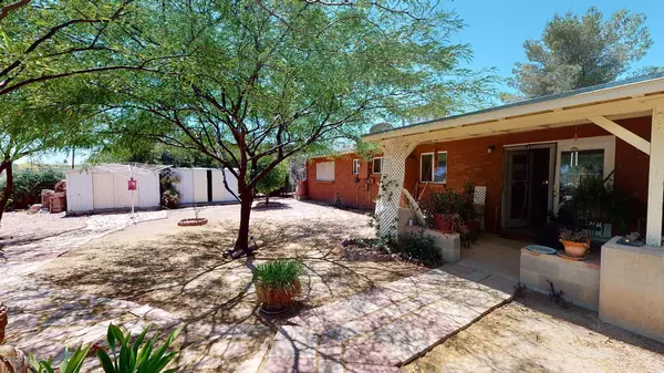 2566 N Jordan Drive, Tucson, AZ 85745