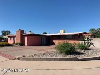 7250 E Eli Drive, Tucson, AZ 85710