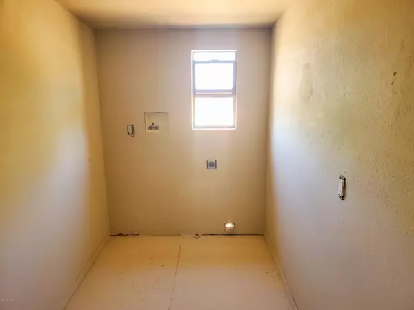 Tucson, AZ 85743,11515 W Mars Road