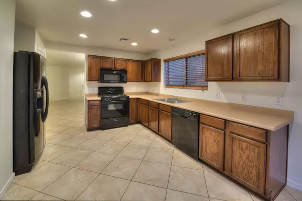 Tucson, AZ 85741,5879 N Orangetip Drive