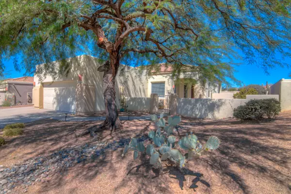 Oro Valley, AZ 85755,13911 N Eddington Place