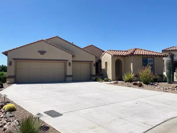 2392 E Glen Canyon Road, Green Valley, AZ 85614