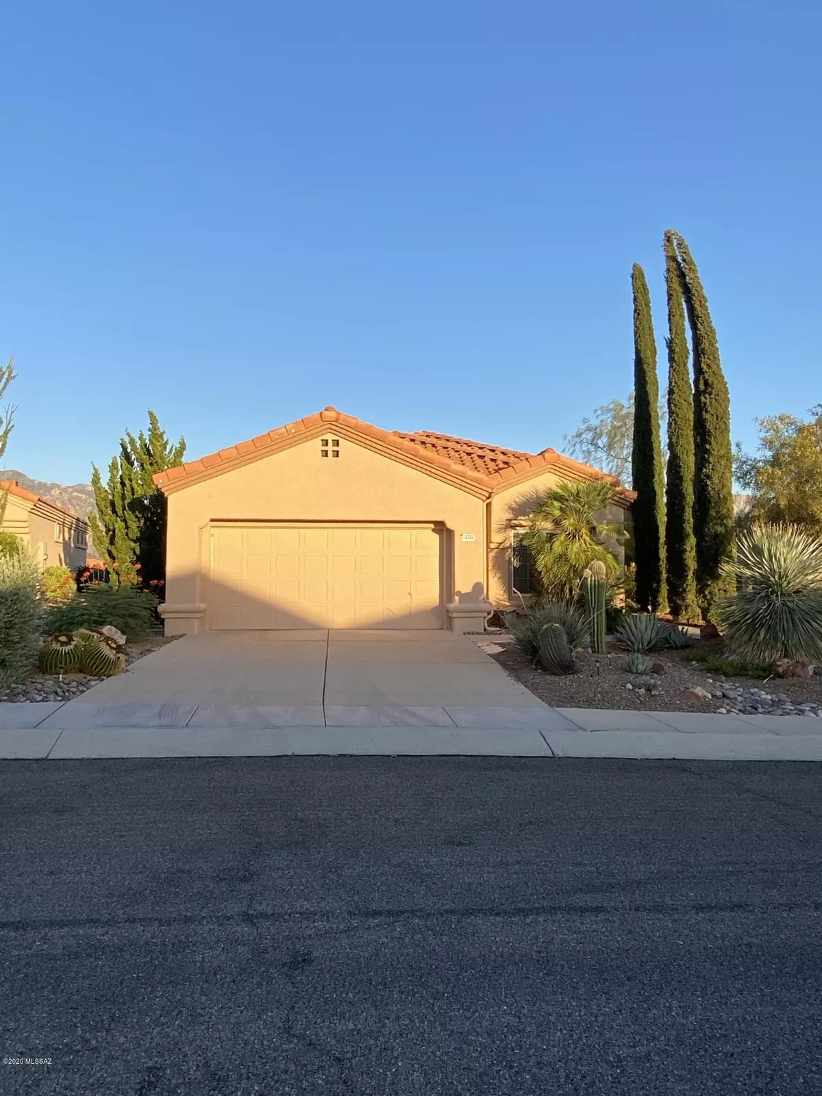 Oro Valley, AZ 85755,14286 N Wisteria Way