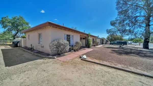 4815 E 2nd Street, Tucson, AZ 85711