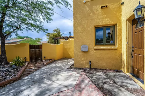 Tucson, AZ 85716,3211 E Lee Street