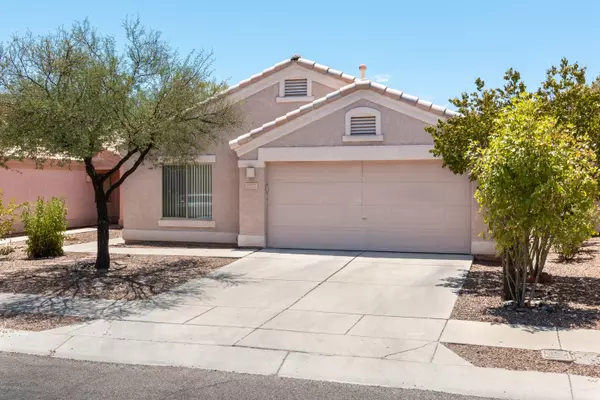 2277 W Silver River Way, Tucson, AZ 85745