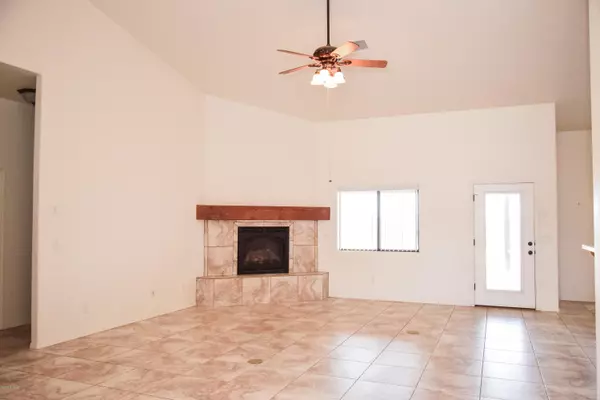 Benson, AZ 85602,920 W Jennella Drive