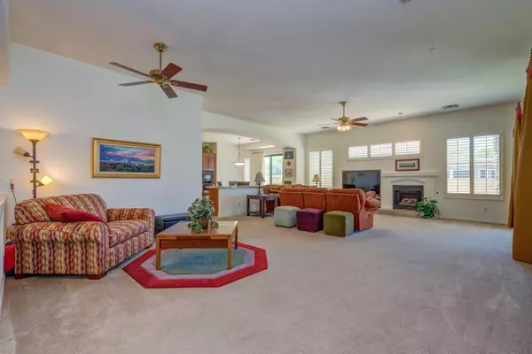 Oro Valley, AZ 85737,11905 N Thornbush Drive