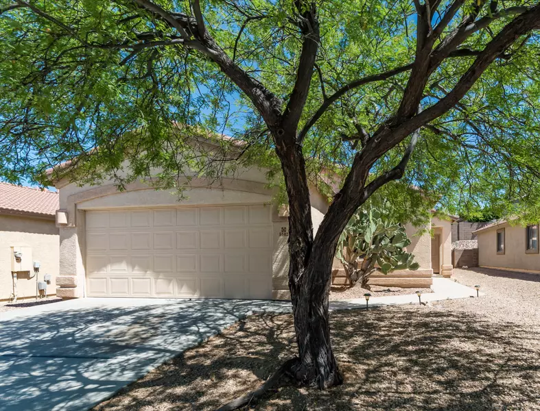 5582 W Painted Cliff Drive, Marana, AZ 85658