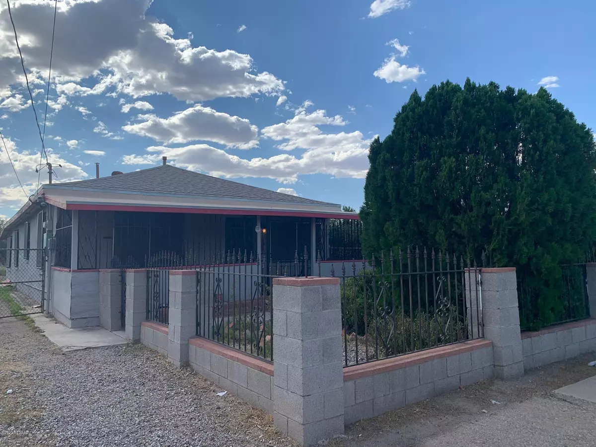 Tucson, AZ 85745,505 N Iroquois Avenue