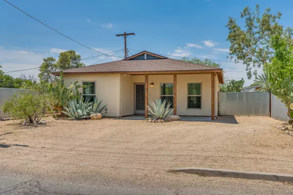 923 N Arcadia Avenue, Tucson, AZ 85711