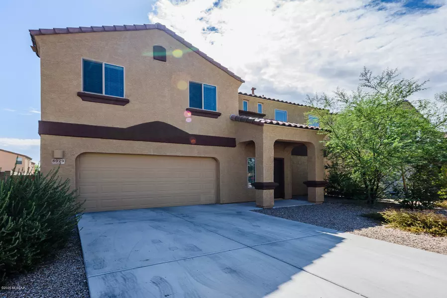 8029 S Red Sox Road, Tucson, AZ 85756