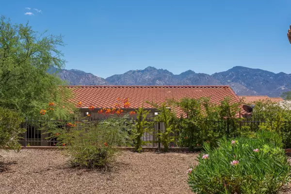 Oro Valley, AZ 85755,2326 E Gerbera Way