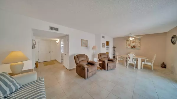 Green Valley, AZ 85622,1156 W Camino Velasquez