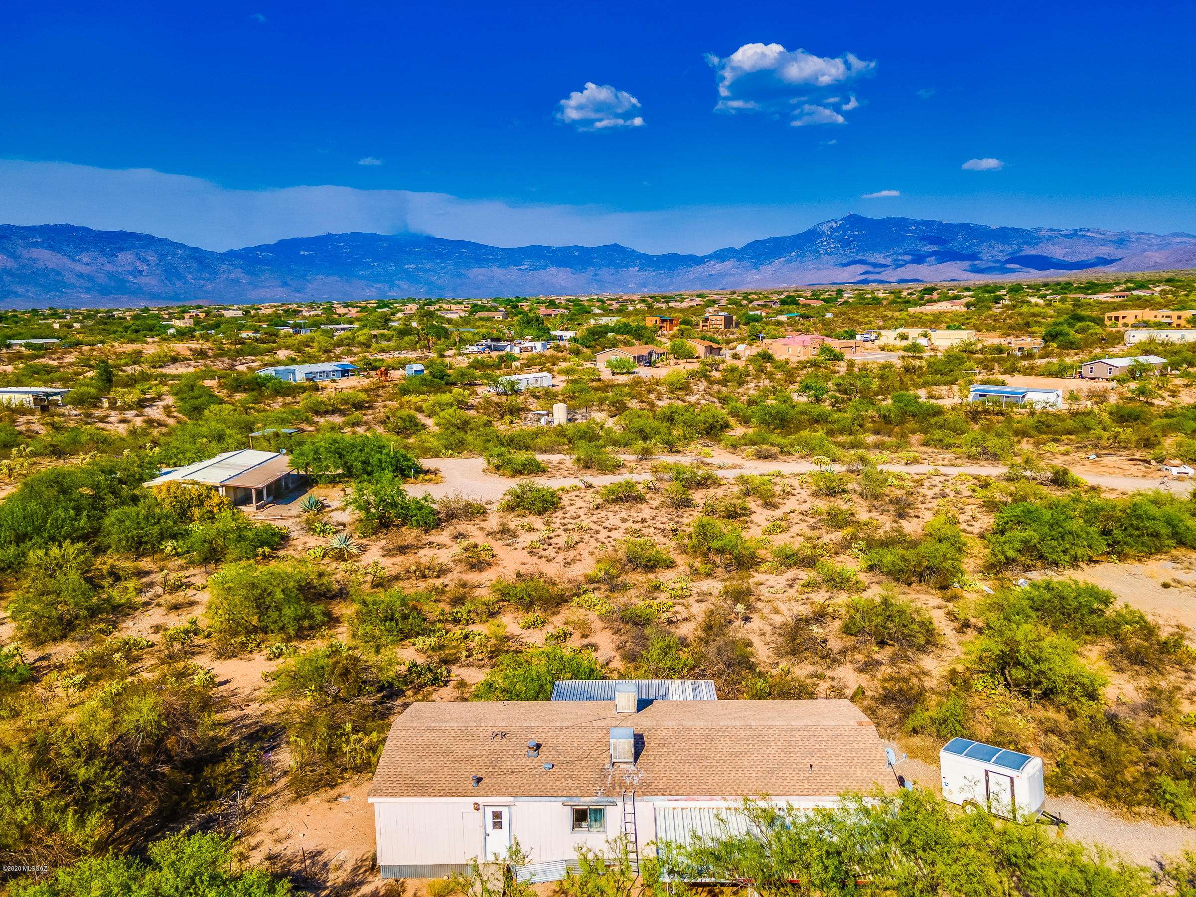 13573 E Whitehorse Trail, Vail, AZ 85641