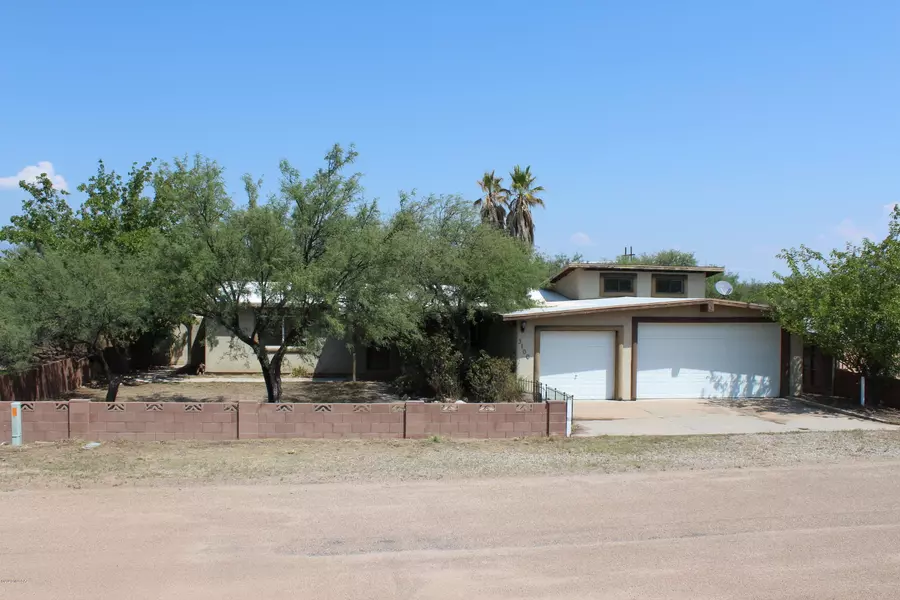 3100 W Verde Drive, Benson, AZ 85602