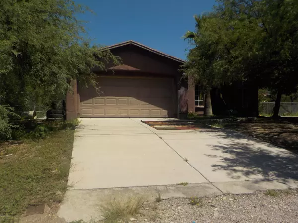 1271 Pendleton Drive, Rio Rico, AZ 85648