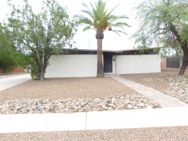 Tucson, AZ 85710,6747 E Montecito Drive