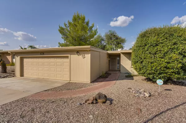 348 W Via Bacanora, Green Valley, AZ 85614