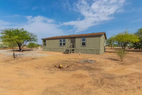 17452 W Bacabi Road, Marana, AZ 85653